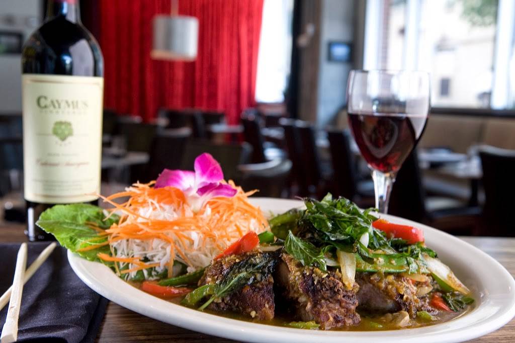 Basil Thai Cuisine-Charlotte, NC | restaurant | 210 N Church St, Charlotte, NC 28202, USA | 7043327212 OR +1 704-332-7212