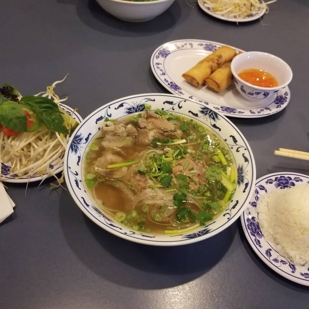 Pho V & V Vietnamese Restaurant | restaurant | 5434 S Tacoma Way, Tacoma, WA 98409, USA | 2534756165 OR +1 253-475-6165