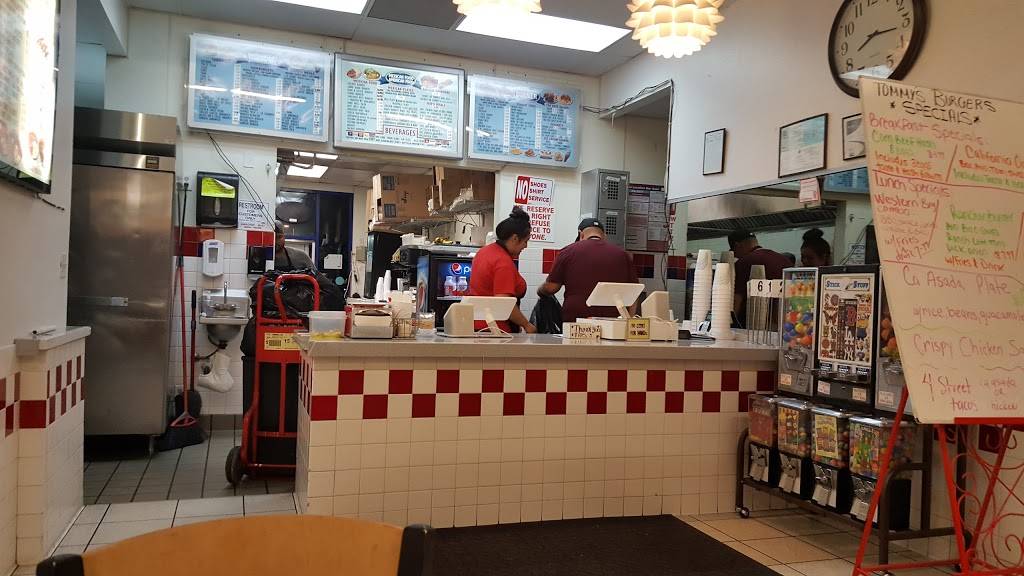 Tommys Burgers | restaurant | 3291 W Florida Ave, Hemet, CA 92545, USA | 9516583794 OR +1 951-658-3794