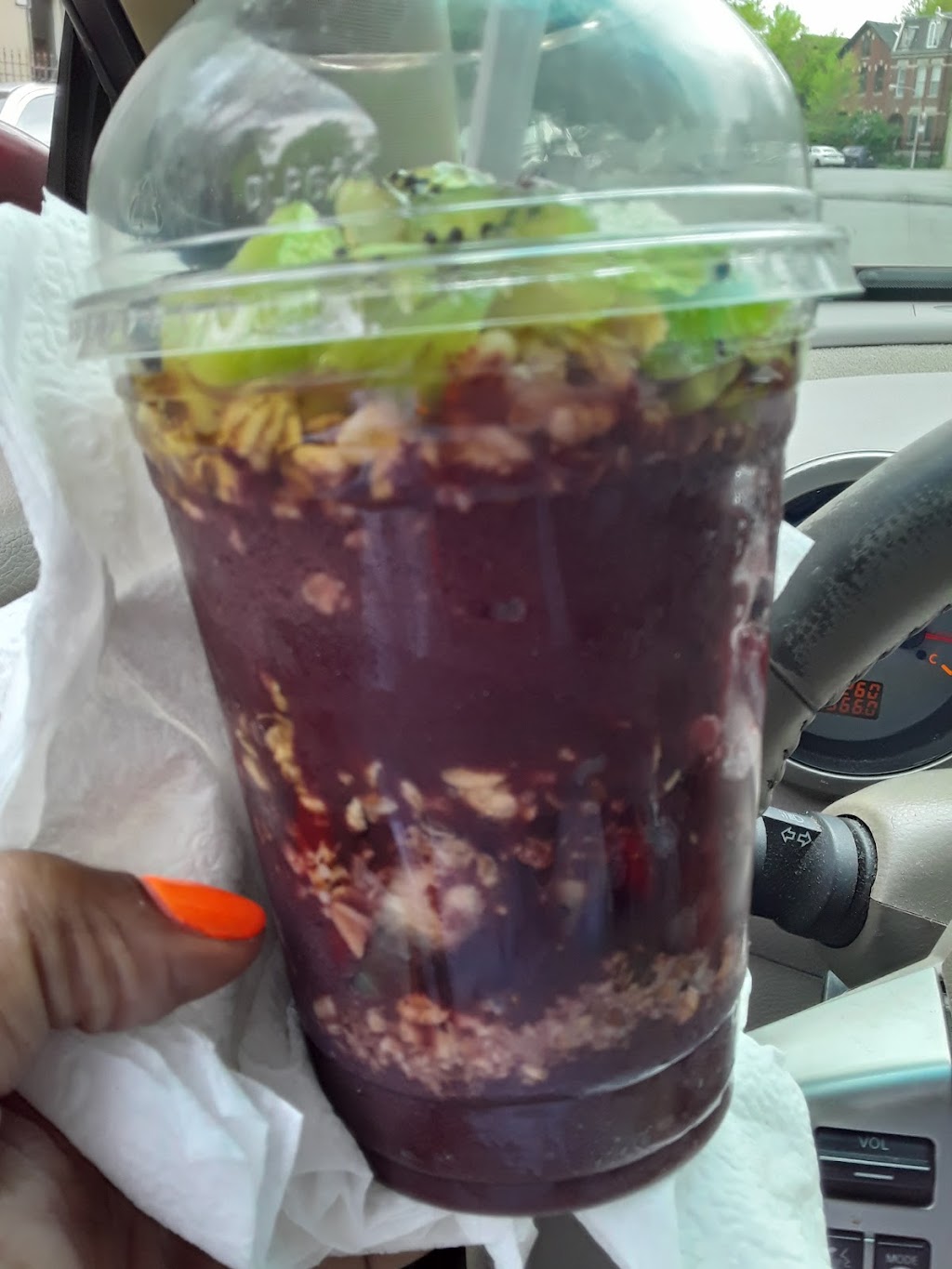 Deep Purpl | restaurant | 1375 N Milwaukee Ave, Chicago, IL 60622, USA | 3122414727 OR +1 312-241-4727