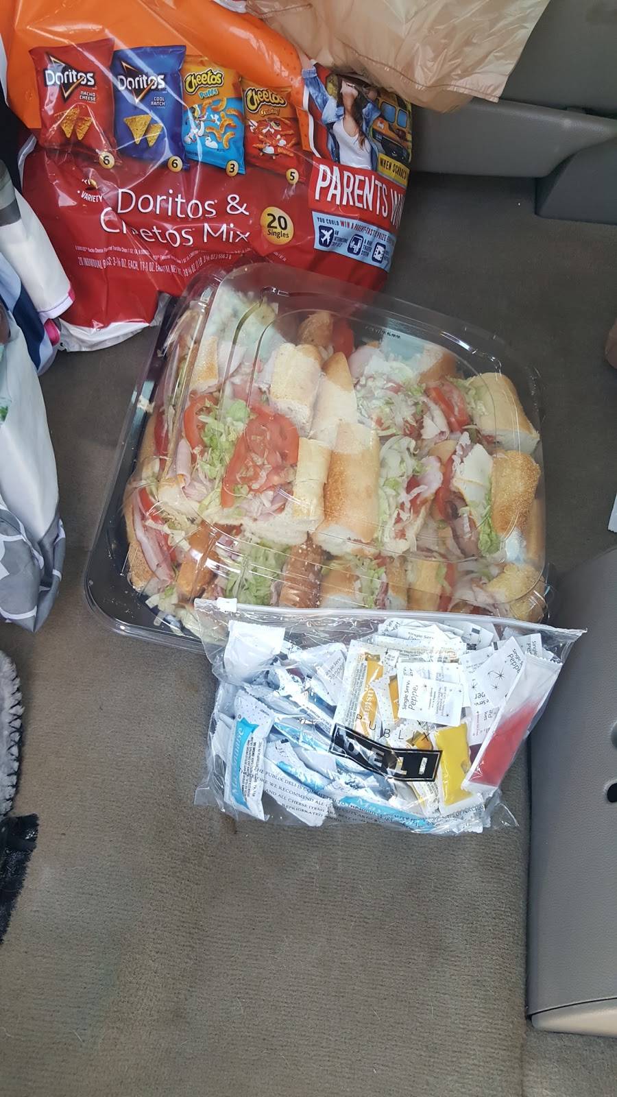 Hibernia Pavilion | shopping mall | 865 Hibernia Rd, Fleming Island, FL 32003, USA | 9045987000 OR +1 904-598-7000