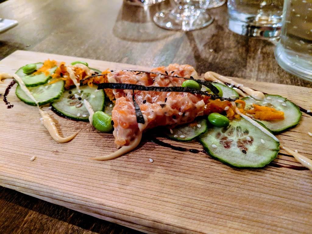 Restaurant Le Côte | restaurant | 12 Rue Saint-Matthieu, Beloeil, QC J3G 2W1, Canada | 4504641633 OR +1 450-464-1633