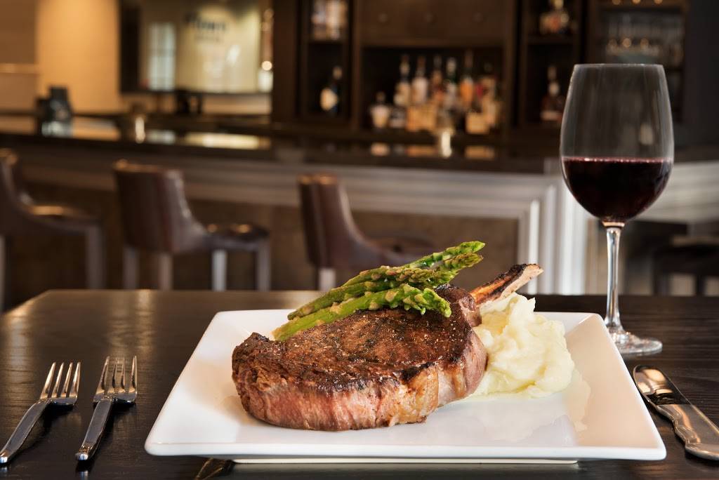 eTown Bistro | restaurant | 1710 Orrington Ave, Evanston, IL 60201, USA | 8475567924 OR +1 847-556-7924