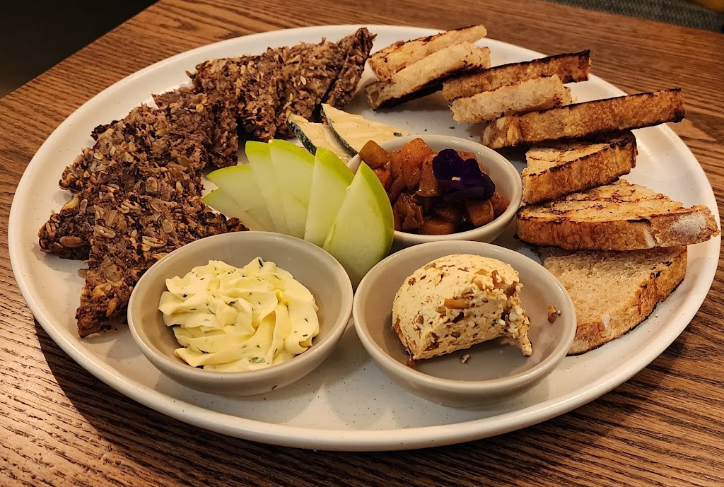 Blossom and Root Kitchen | restaurant | 411 Hartz Ave, Danville, CA 94526, USA | 9258542059 OR +1 925-854-2059