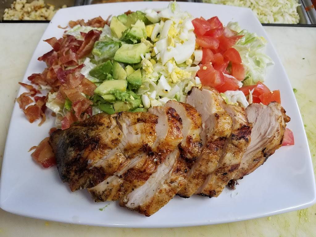 Lucas Taco Shop | restaurant | 650 Valley Ave, Solana Beach, CA 92075, USA | 8589257808 OR +1 858-925-7808