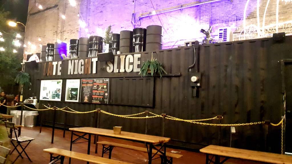 Mikeys Late Night Slice | restaurant | 1030 N High St, Columbus, OH 43201, USA | 6147373488 OR +1 614-737-3488