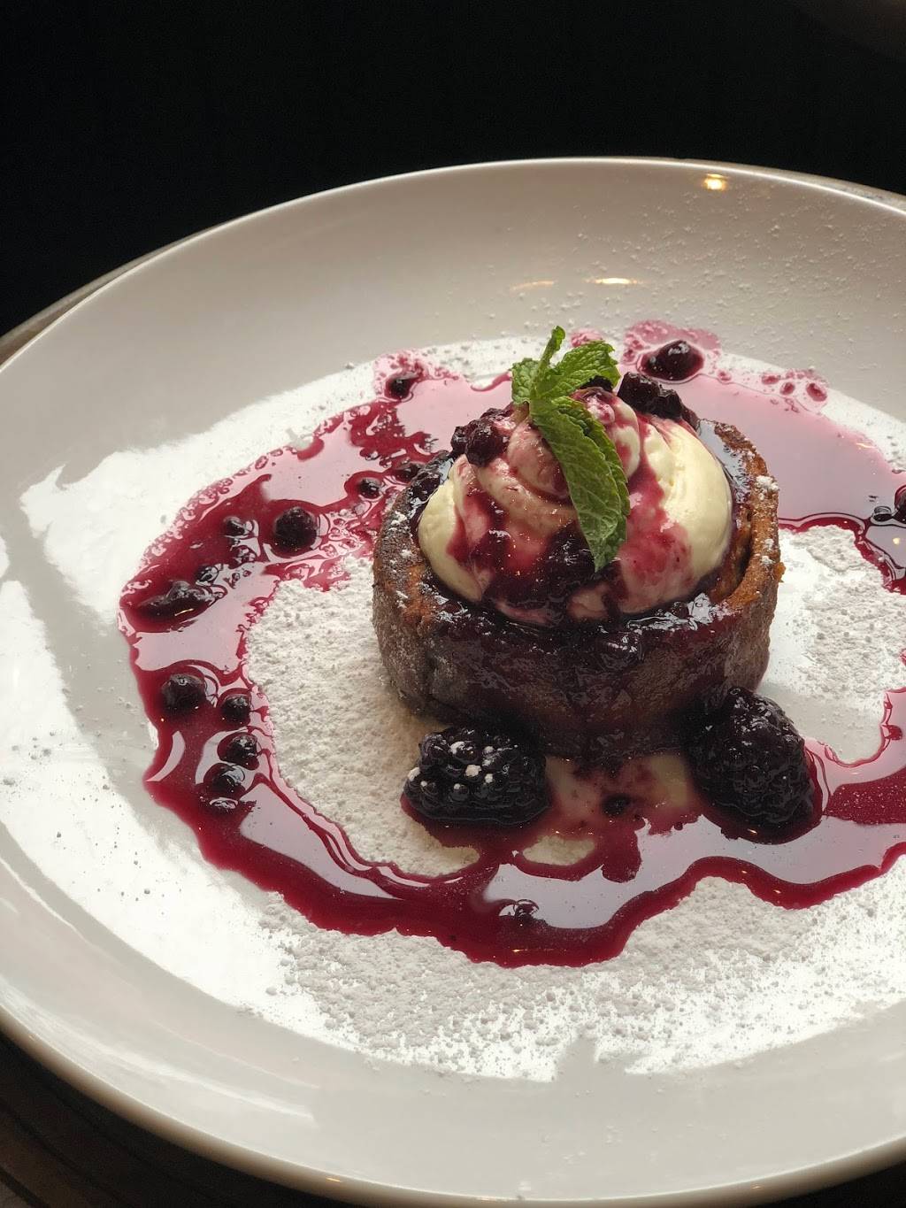 The Howe Daily Kitchen & Bar | restaurant | 3675 Minnehaha Ave South, Minneapolis, MN 55406, USA | 6127293663 OR +1 612-729-3663