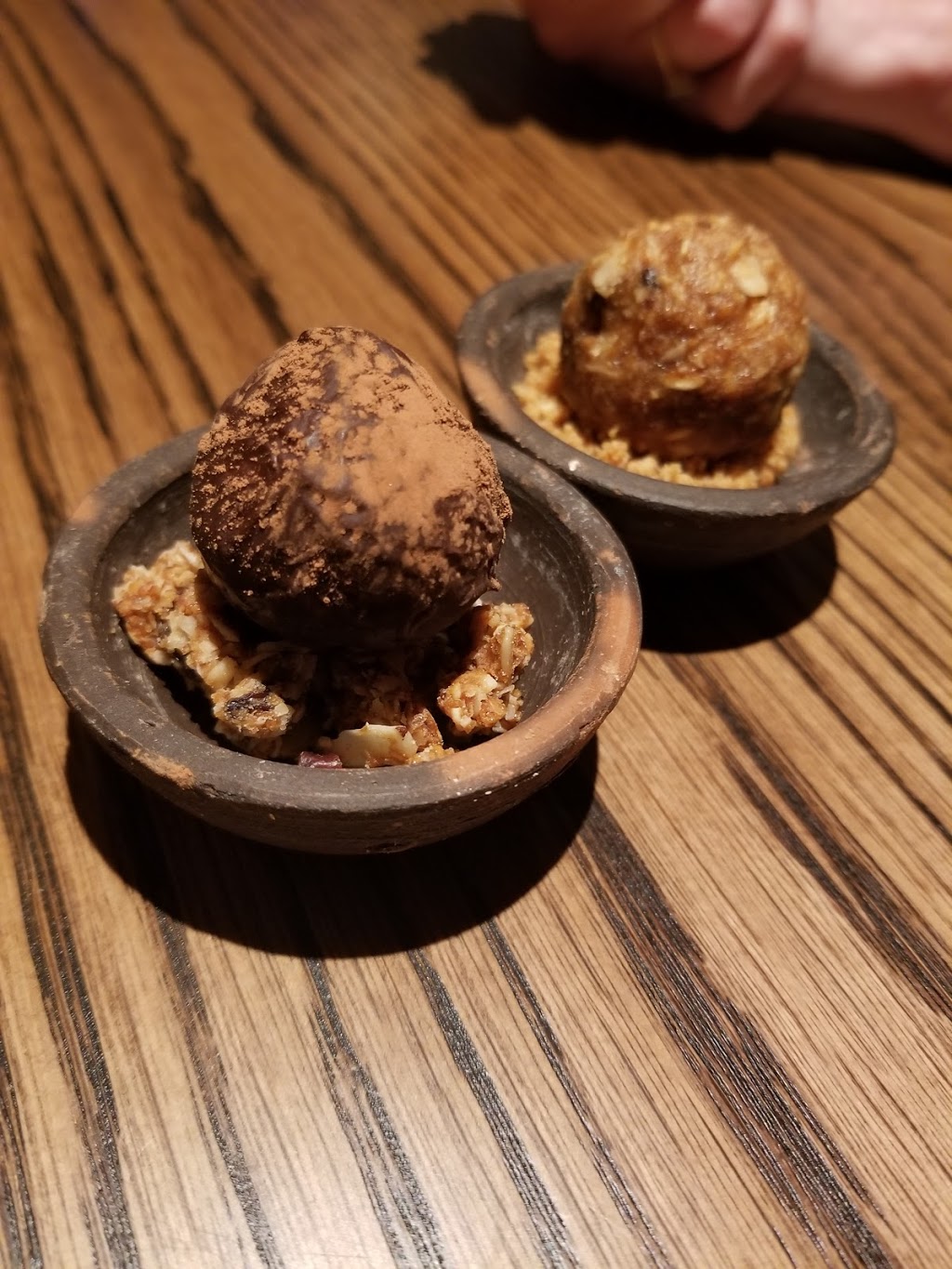 Dory | restaurant | 716 W Brookhaven Cir, Memphis, TN 38117, USA | 9013104290 OR +1 901-310-4290