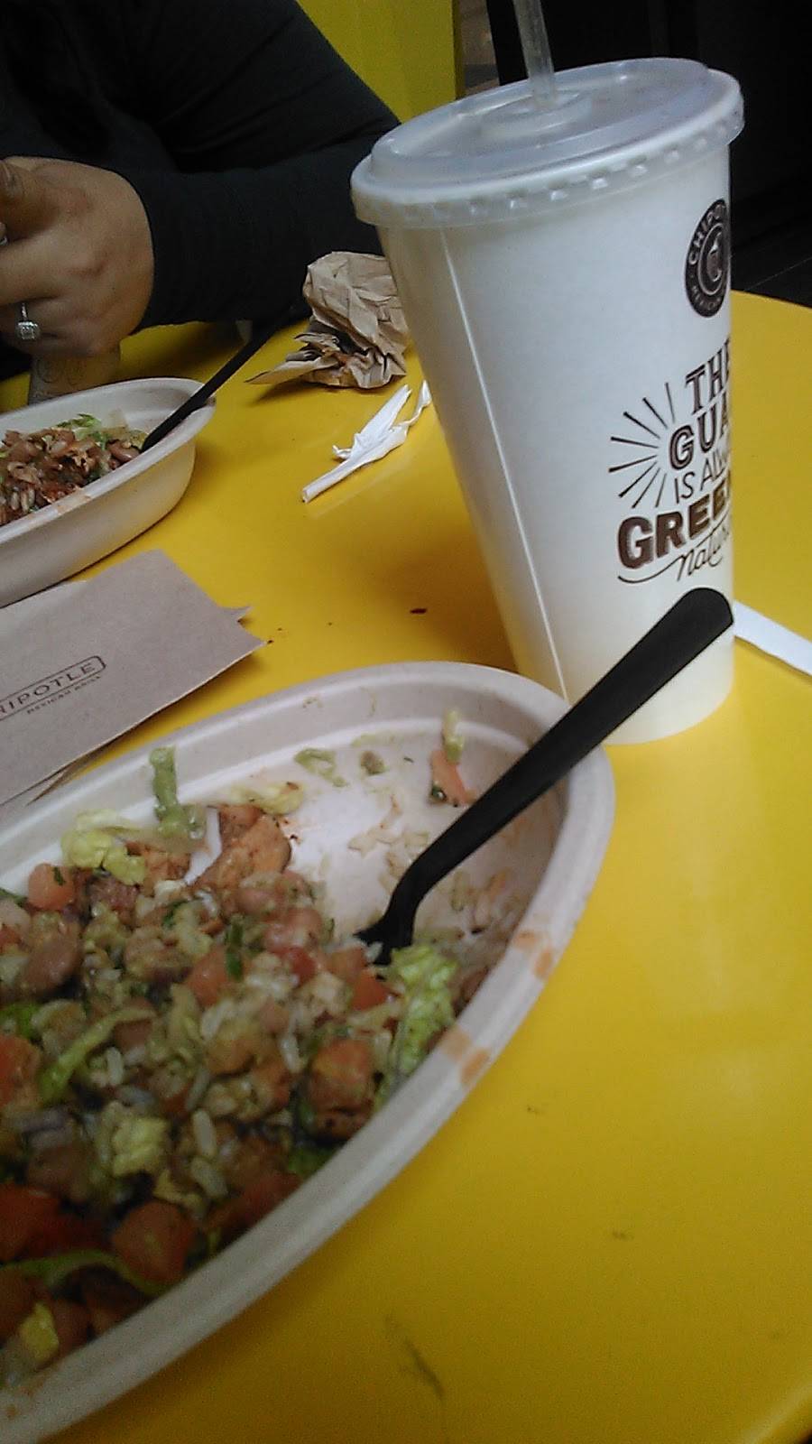 Jamba Juice Westfield North County Mall | restaurant | 200 E Via Rancho Pkwy Space 253, Escondido, CA 92025, USA | 7607436974 OR +1 760-743-6974