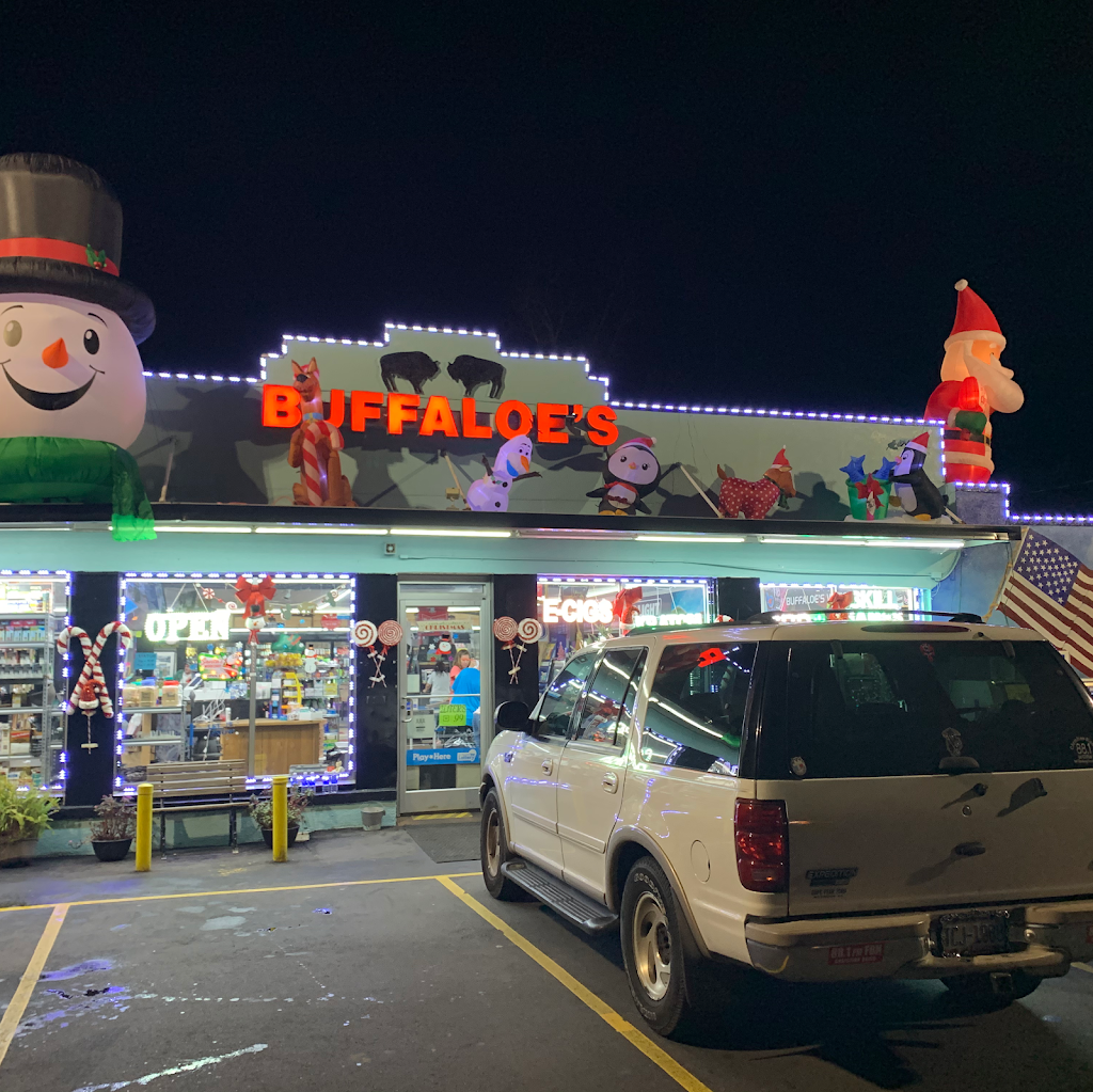 Buffaloes watering hole | restaurant | 4924 Wrightsville Ave, Wilmington, NC 28403, USA | 9106608537 OR +1 910-660-8537