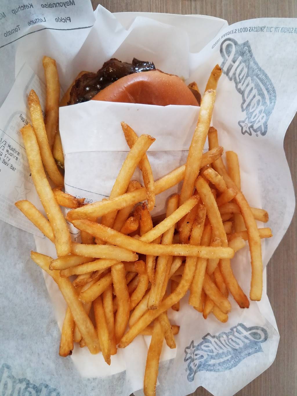 Hardees | restaurant | 2451 Reidville Rd, Spartanburg, SC 29301, USA | 8645747758 OR +1 864-574-7758