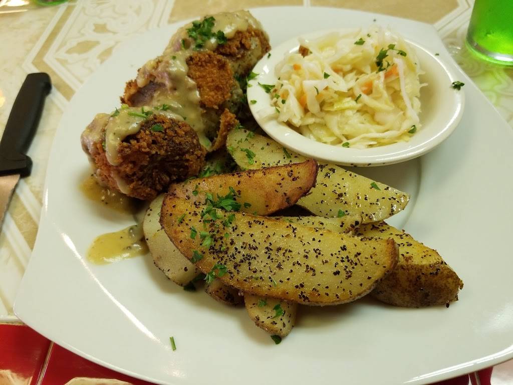 Taste Of Europe | restaurant | 1901 W Pioneer Pkwy, Arlington, TX 76013, USA | 8172755530 OR +1 817-275-5530