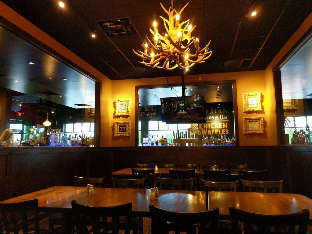 Table Six Kitchen + Bar | restaurant | 6113 Whipple Ave NW, North Canton, OH 44720, USA | 3303051666 OR +1 330-305-1666