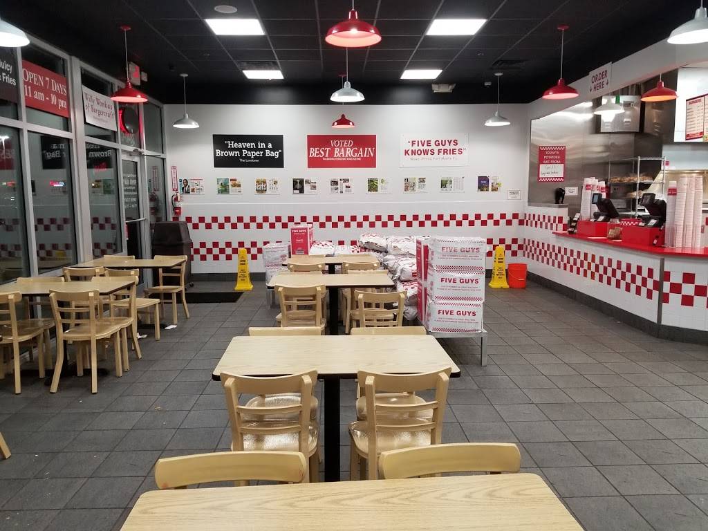 Five Guys | meal takeaway | 3840 Promenade Parkway Suite N-1, DIberville, MS 39540, USA | 2283923390 OR +1 228-392-3390