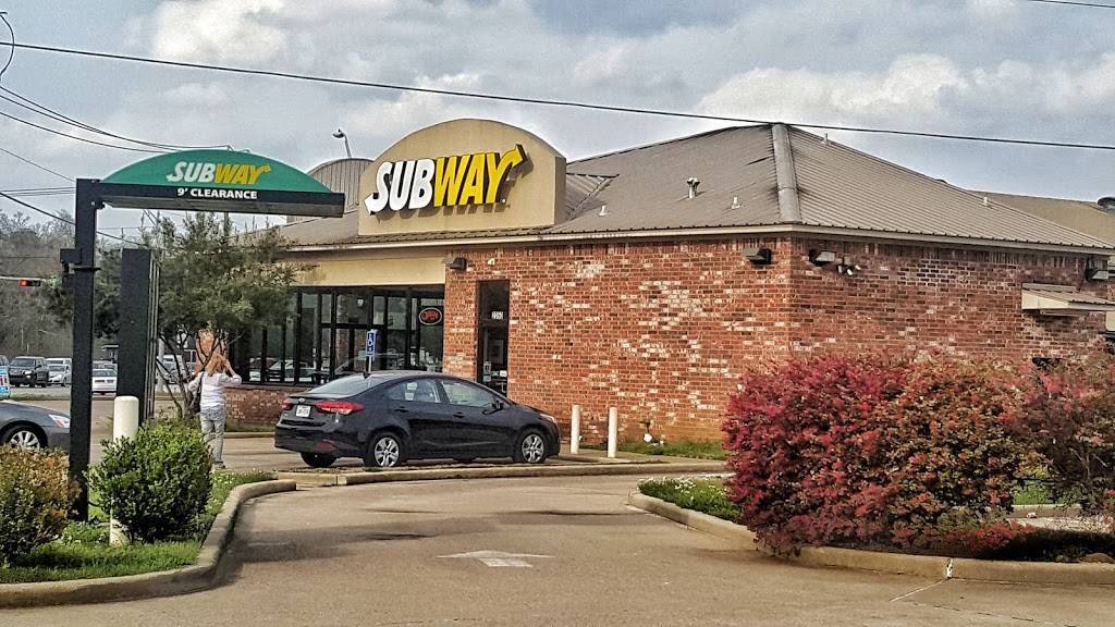 Subway Restaurants | restaurant | 2350 W Grande Blvd, Tyler, TX 75703, USA | 9035342929 OR +1 903-534-2929