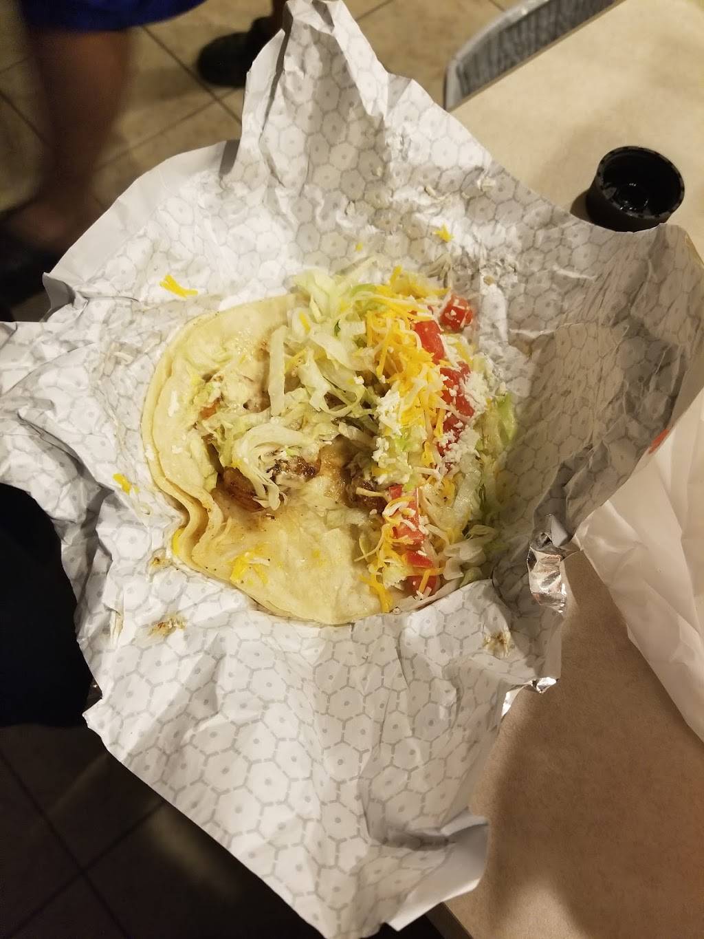 3 Parrots Taco Shop | restaurant | 7109 Boat Club Rd, Fort Worth, TX 76179, USA | 8178826305 OR +1 817-882-6305