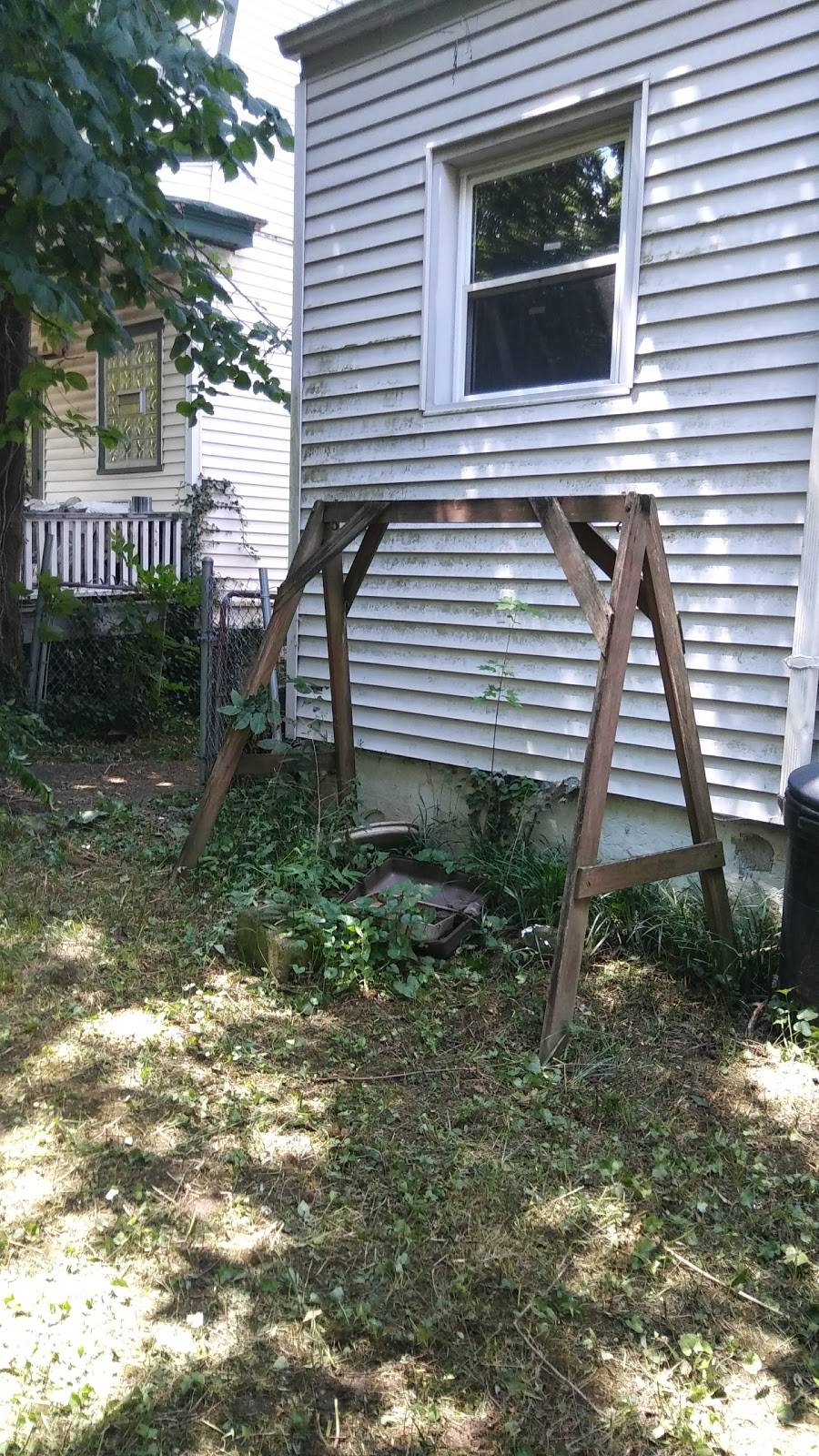 Pilot Inn | restaurant | 3921 Edwards Rd, Cincinnati, OH 45209, USA | 5135314156 OR +1 513-531-4156