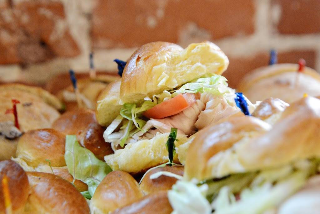 Factors Famous Deli | restaurant | 9420 Pico Blvd, Los Angeles, CA 90035, USA | 3102789175 OR +1 310-278-9175