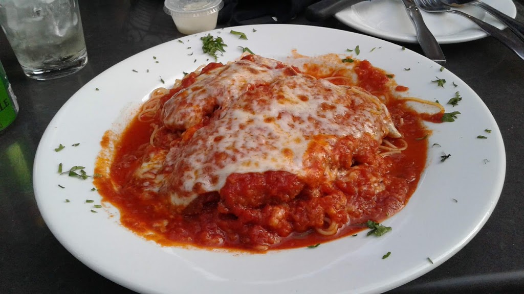 Beneventos | restaurant | 111 Salem St, Boston, MA 02113, USA | 6175234111 OR +1 617-523-4111