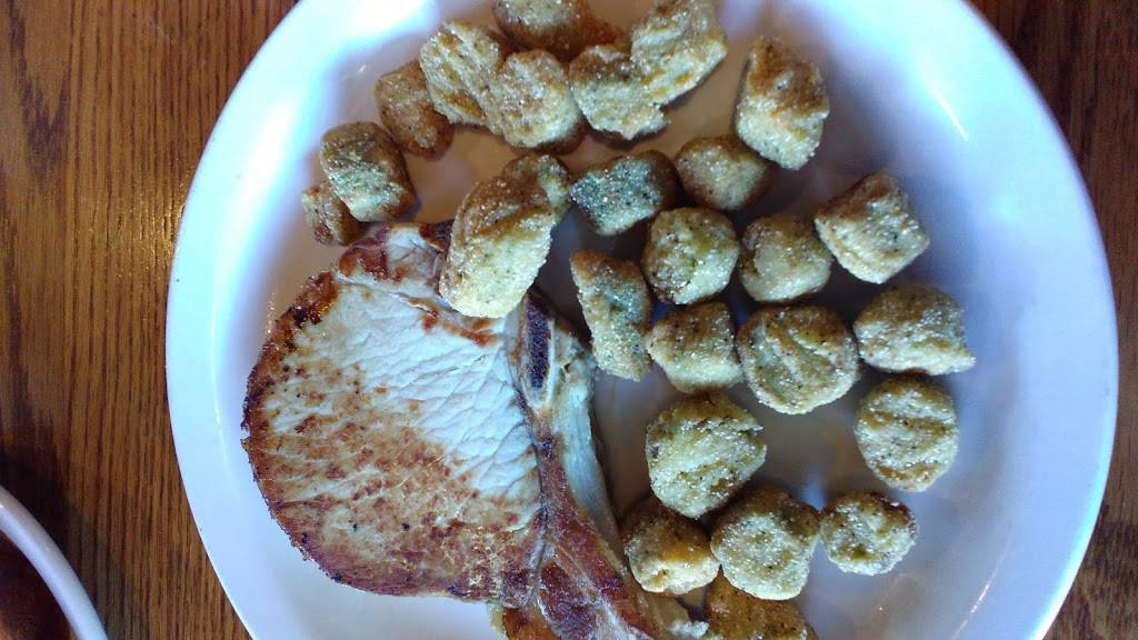 Cracker Barrel Old Country Store | restaurant | 2208 Bush River Rd, Columbia, SC 29210, USA | 8037310672 OR +1 803-731-0672