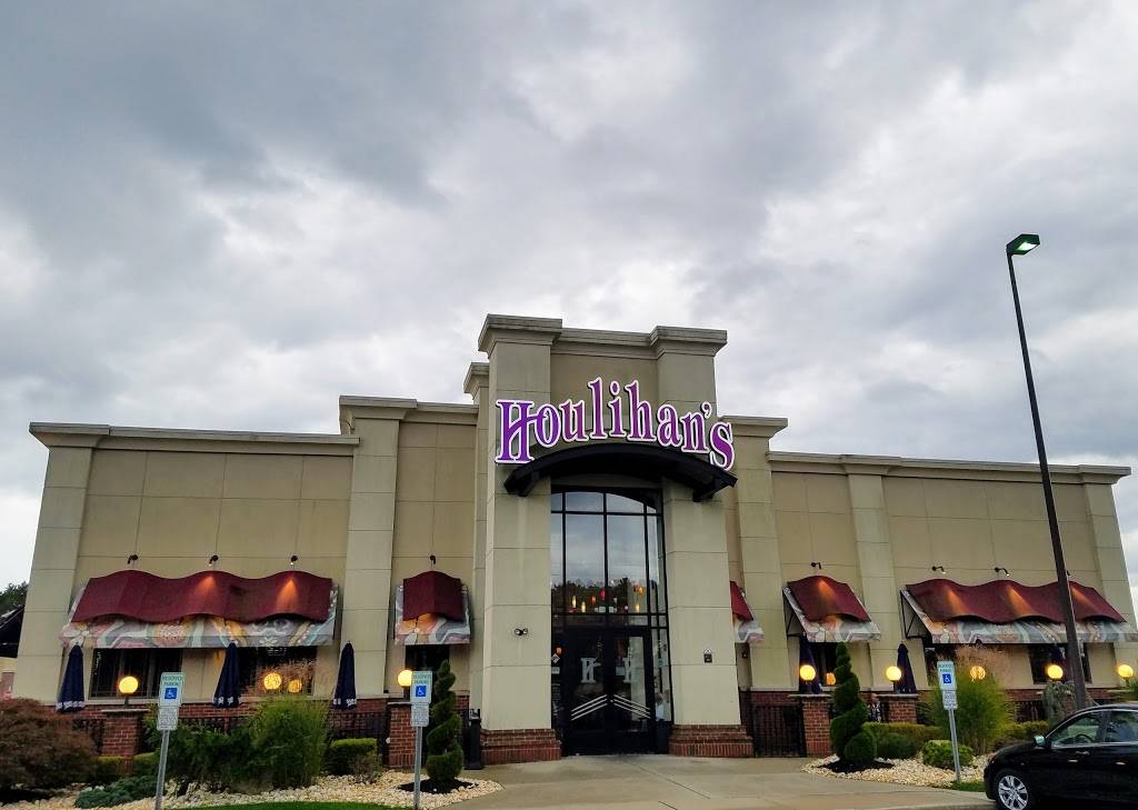 Houlihans | restaurant | 491 NJ-70, Brick, NJ 08723, USA | 7322625100 OR +1 732-262-5100