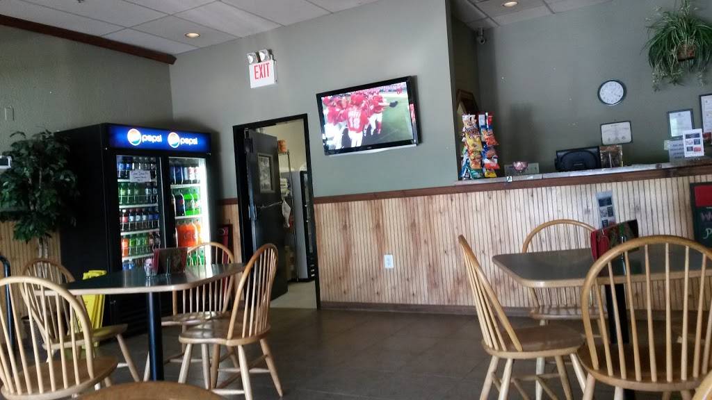 L&Bs Pizzeria & Sports Bar | restaurant | 5401 Mapledale Plaza, Dale City, VA 22193, USA | 7037301764 OR +1 703-730-1764