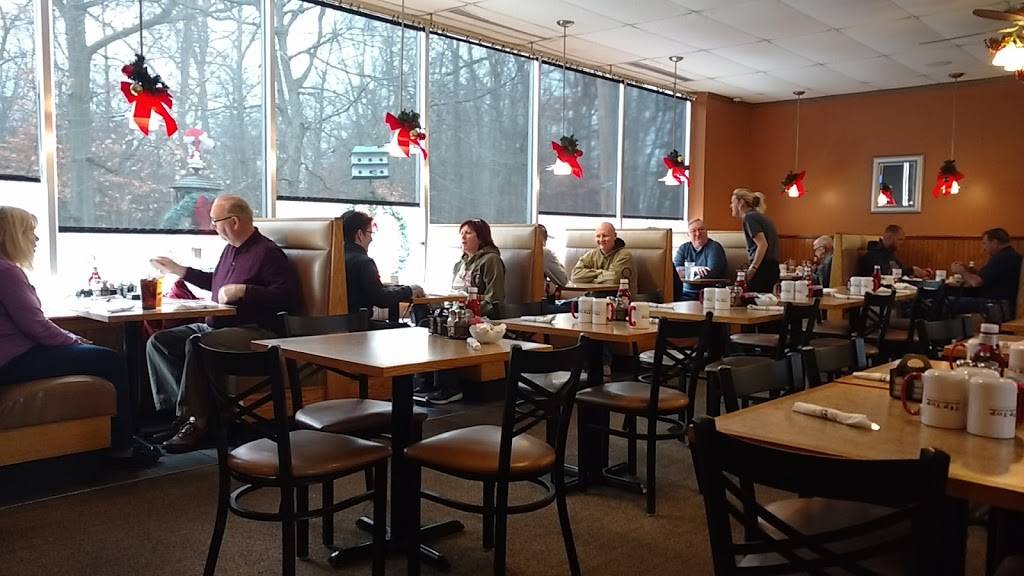 Tip Top Restaurant & Catering | restaurant | 3428 Darrow Rd, Stow, OH 44224, USA | 3306883171 OR +1 330-688-3171