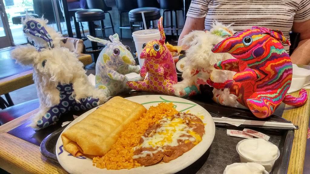 Bobby Salazars Taqueria | restaurant | 3316 W Shaw Ave, Fresno, CA 93711, USA | 5592710836 OR +1 559-271-0836