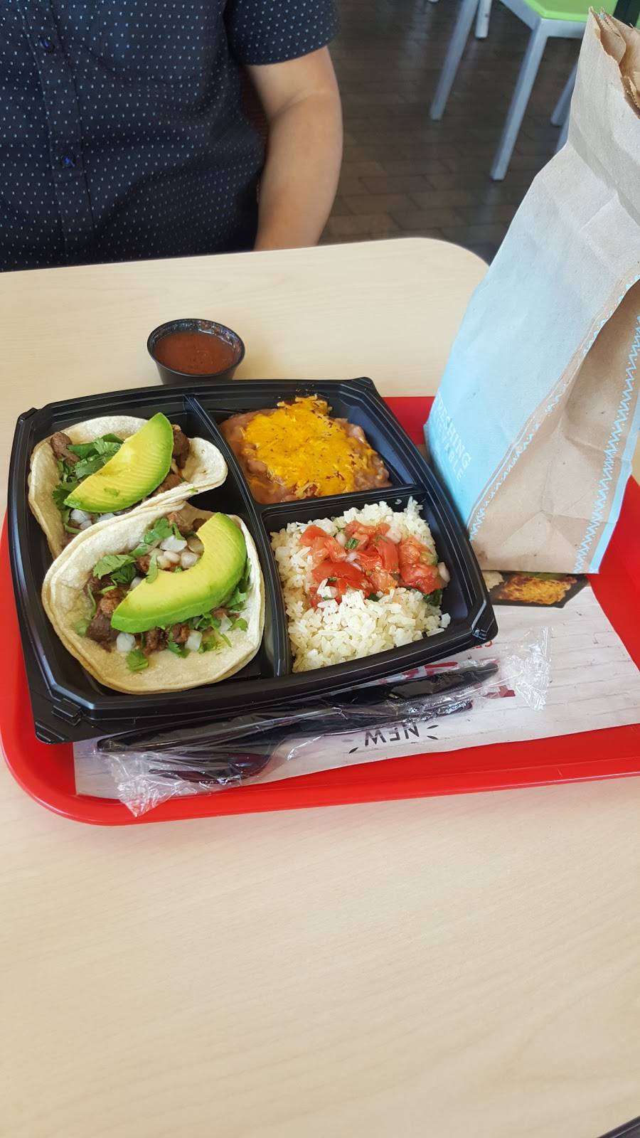 Del Taco | meal takeaway | 2607 N Tustin St, Orange, CA 92865, USA | 7149745575 OR +1 714-974-5575
