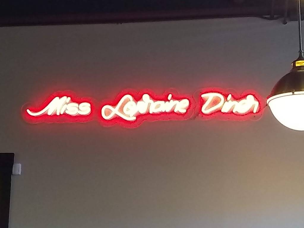 Lorraine Diner | restaurant | 560 Mineral Spring Ave, Pawtucket, RI 02860, USA | 4015608686 OR +1 401-560-8686