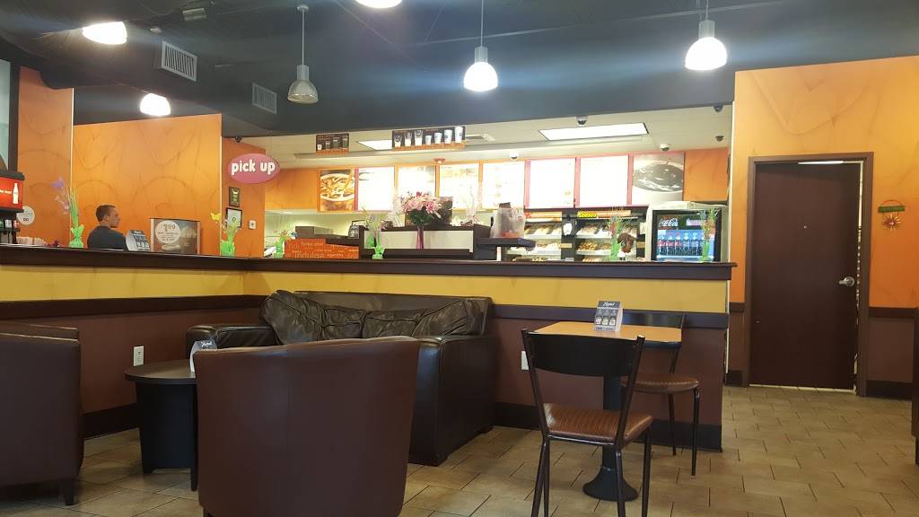 Dunkin | bakery | 2650 Lincoln Way, Ames, IA 50014, USA | 5153371780 OR +1 515-337-1780