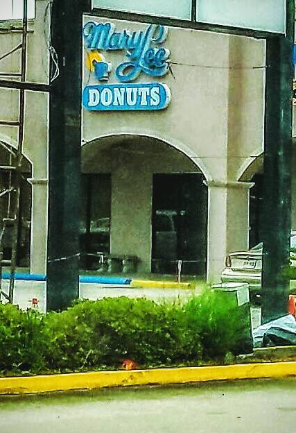 Mary Lee Doughnuts | restaurant | 4177 LA-1, Port Allen, LA 70767, USA | 2257492082 OR +1 225-749-2082