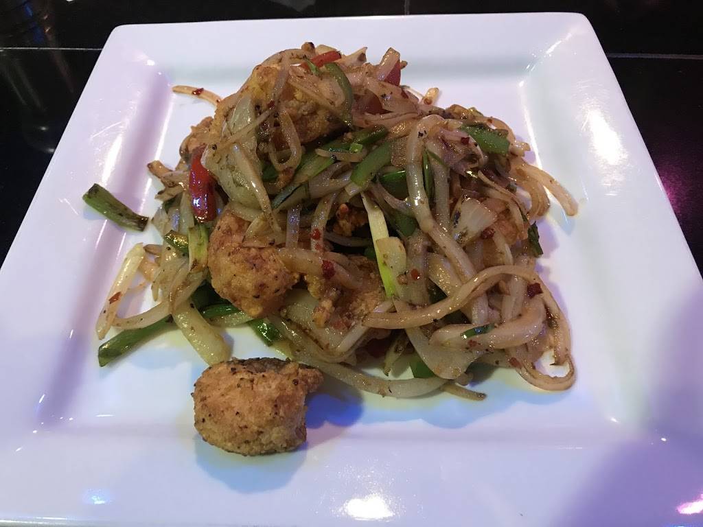 Ding How Asian Bistro | restaurant | 6955 Old Canton Rd C, Ridgeland, MS 39157, USA | 6019561717 OR +1 601-956-1717