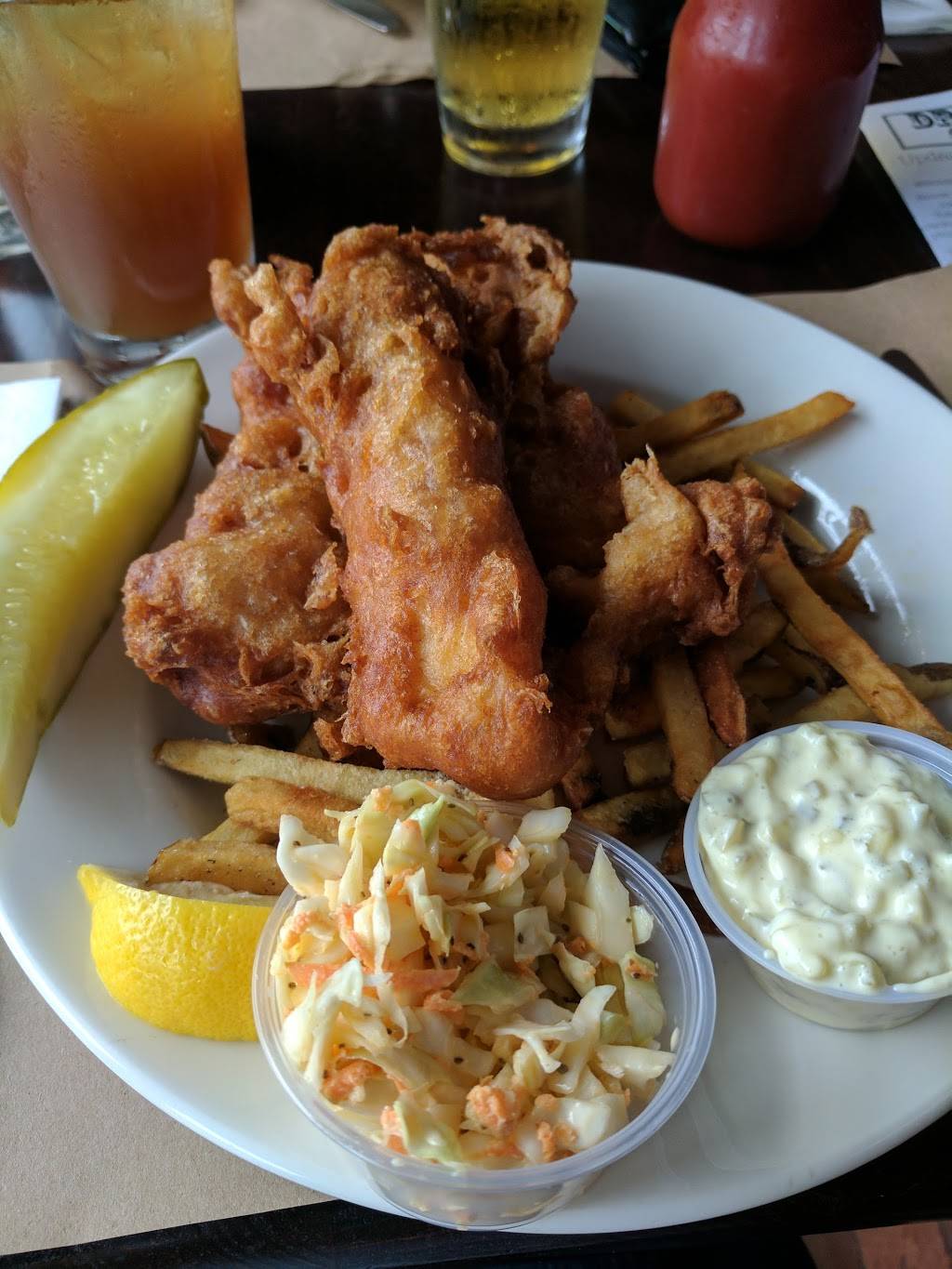 The Deli & Z Bar | restaurant | 113 Heister St, State College, PA 16801, USA | 8142375710 OR +1 814-237-5710