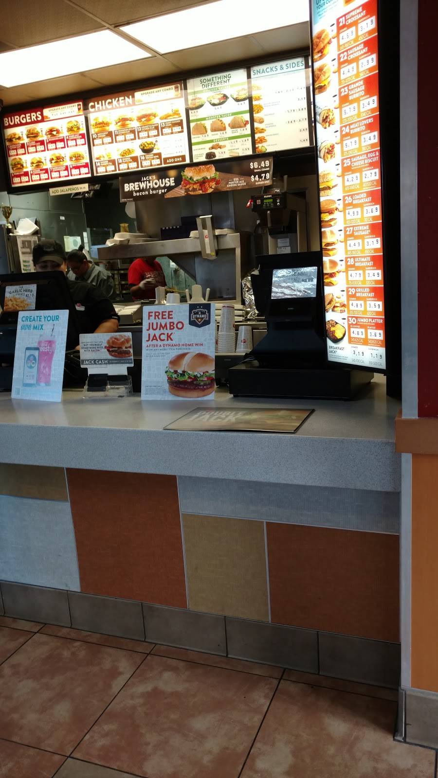 Jack in the Box | restaurant | 9310 Clay Rd, Houston, TX 77080, USA | 7134626308 OR +1 713-462-6308