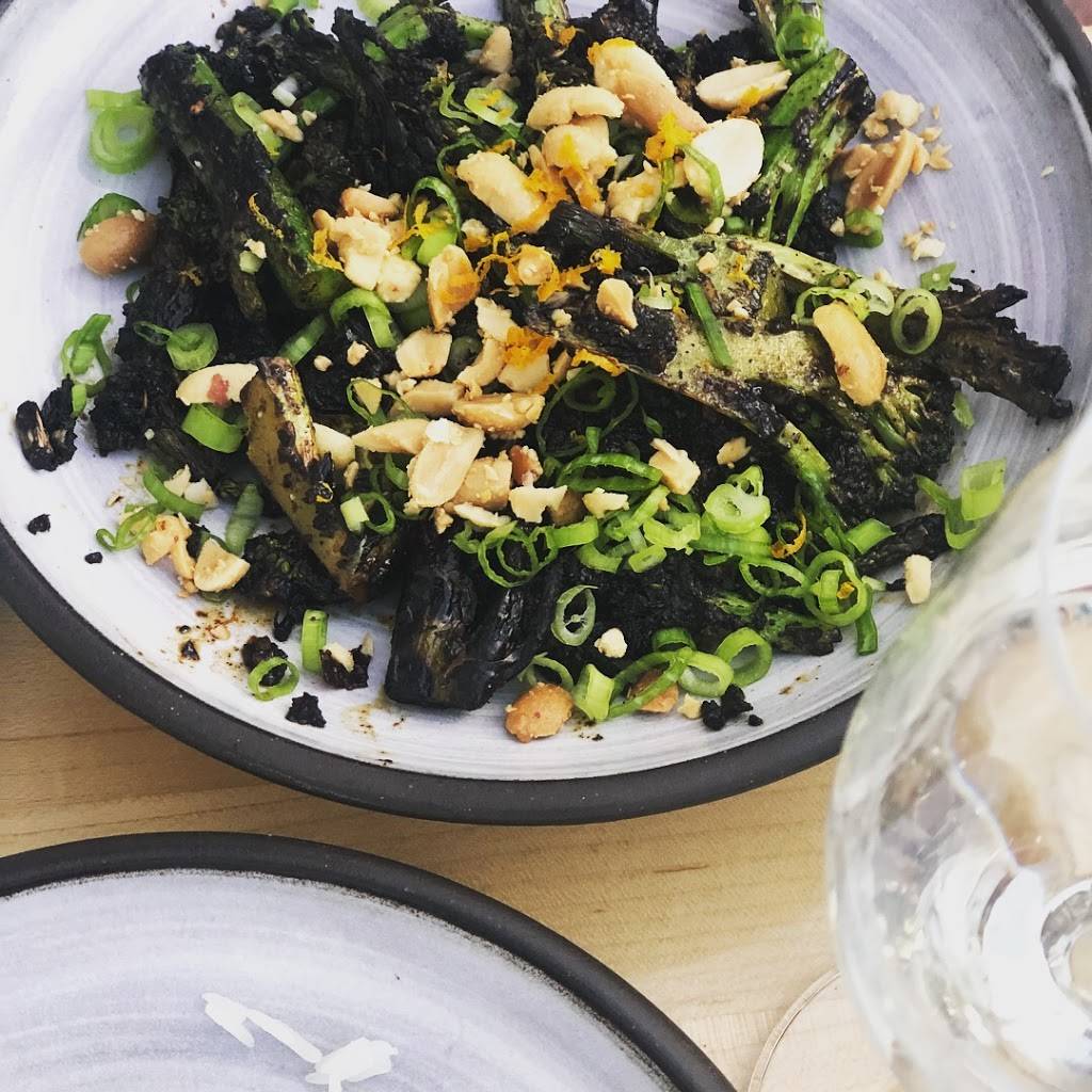 The Honey Paw | restaurant | 78 Middle St, Portland, ME 04101, USA | 2077748538 OR +1 207-774-8538