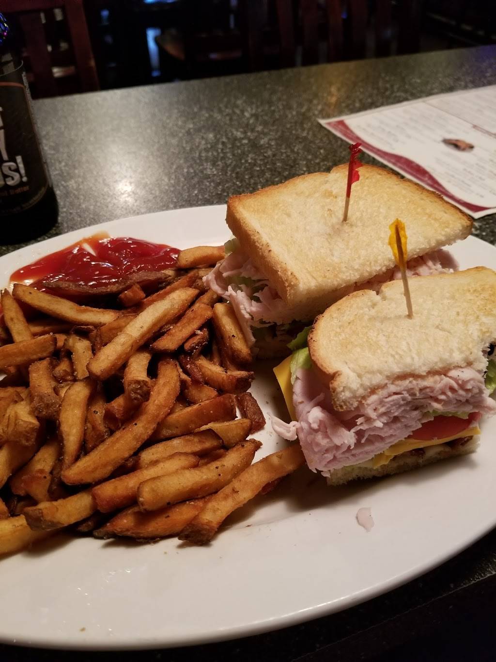 Saloon of Mt. Lebanon | restaurant | 622 Washington Rd, Pittsburgh, PA 15228, USA | 4125315666 OR +1 412-531-5666