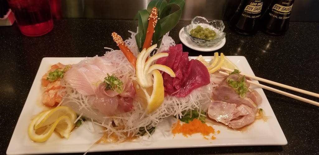 Makitto Sushi | restaurant | 1055 N Dobson Rd ste 106, Mesa, AZ 85201, USA | 4805086761 OR +1 480-508-6761