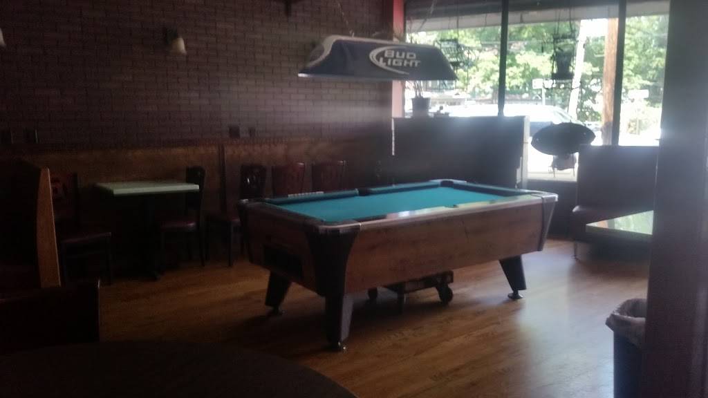 West Cork Union Hall | restaurant | 502 Henderson Ave, Staten Island, NY 10310, USA | 7184422133 OR +1 718-442-2133