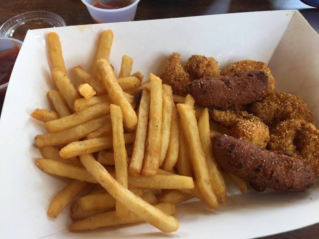 Cajun Block | restaurant | 8637 FM 751, Quinlan, TX 75474, USA | 9033563456 OR +1 903-356-3456