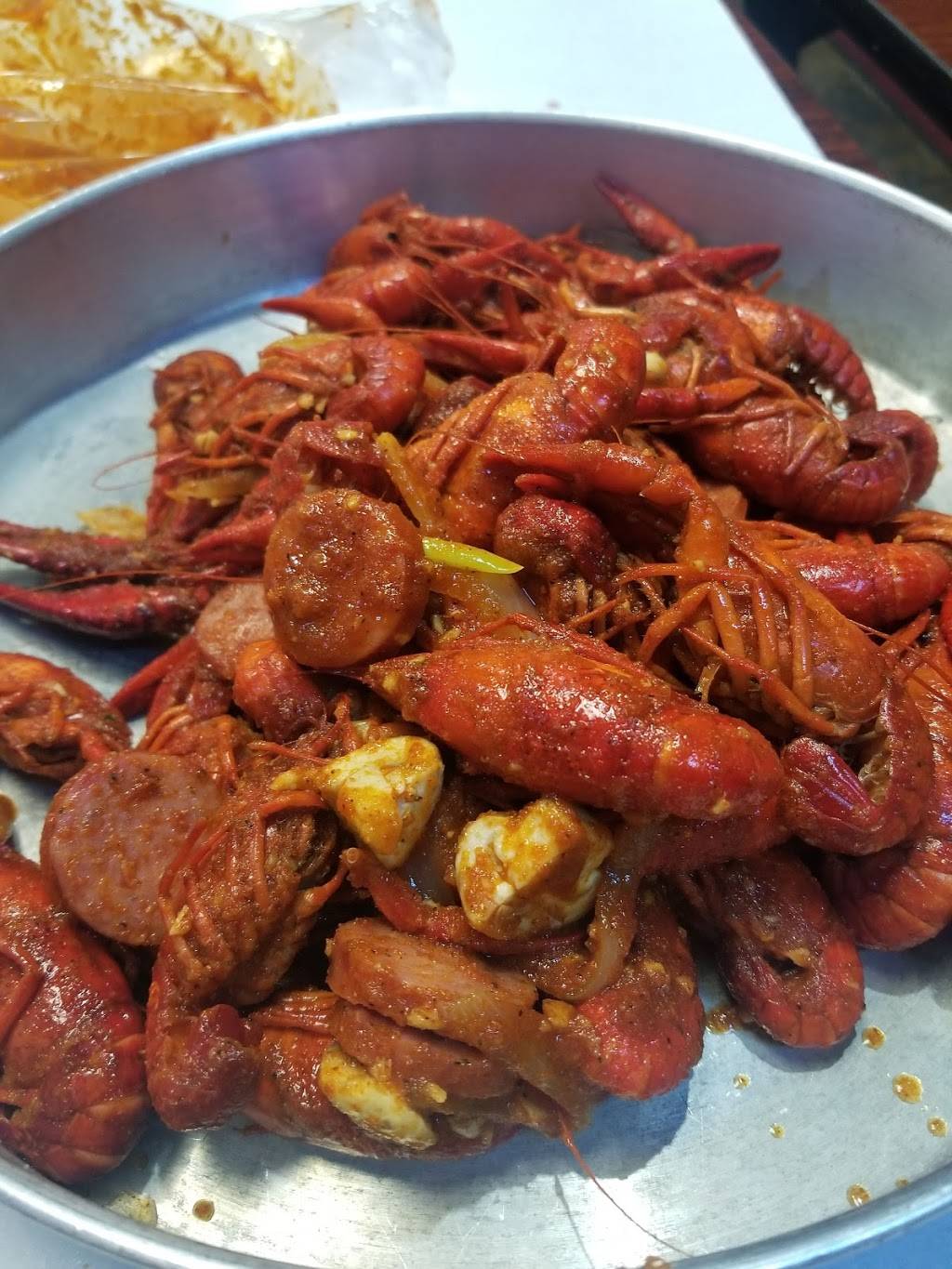 Crawfish Shack & Oyster Bar | restaurant | 2013 Wells Branch Pkwy #106, Austin, TX 78728, USA | 5122527556 OR +1 512-252-7556