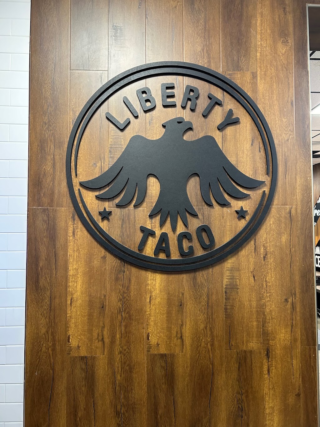 Liberty Taco | restaurant | 12365 Kingsride Ln, Houston, TX 77024, USA | 7134850895 OR +1 713-485-0895