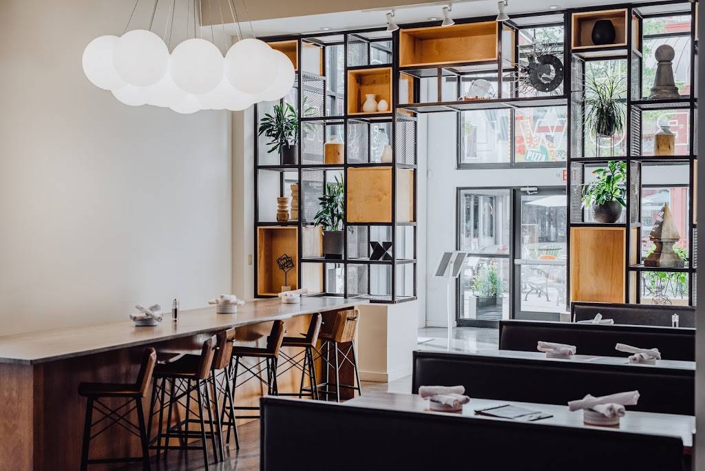 Andy B’s Bowl Social | restaurant | 405 Branson Landing Blvd, Branson, MO 65616, USA | 4172138631 OR +1 417-213-8631