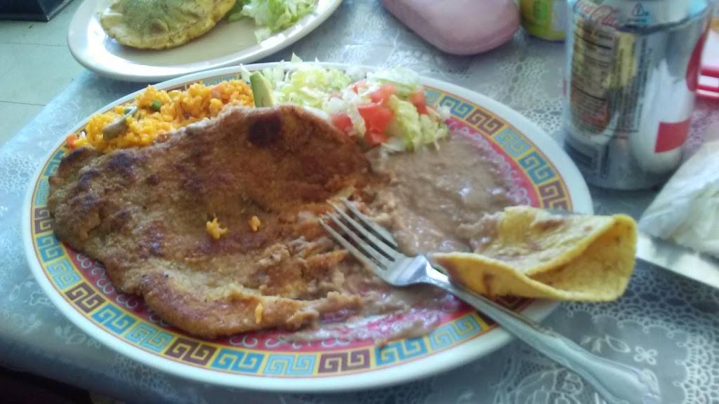 Las Tres Costenitas Restaurant | restaurant | 4147 S Kedzie Ave, Chicago, IL 60632, USA | 8722815739 OR +1 872-281-5739