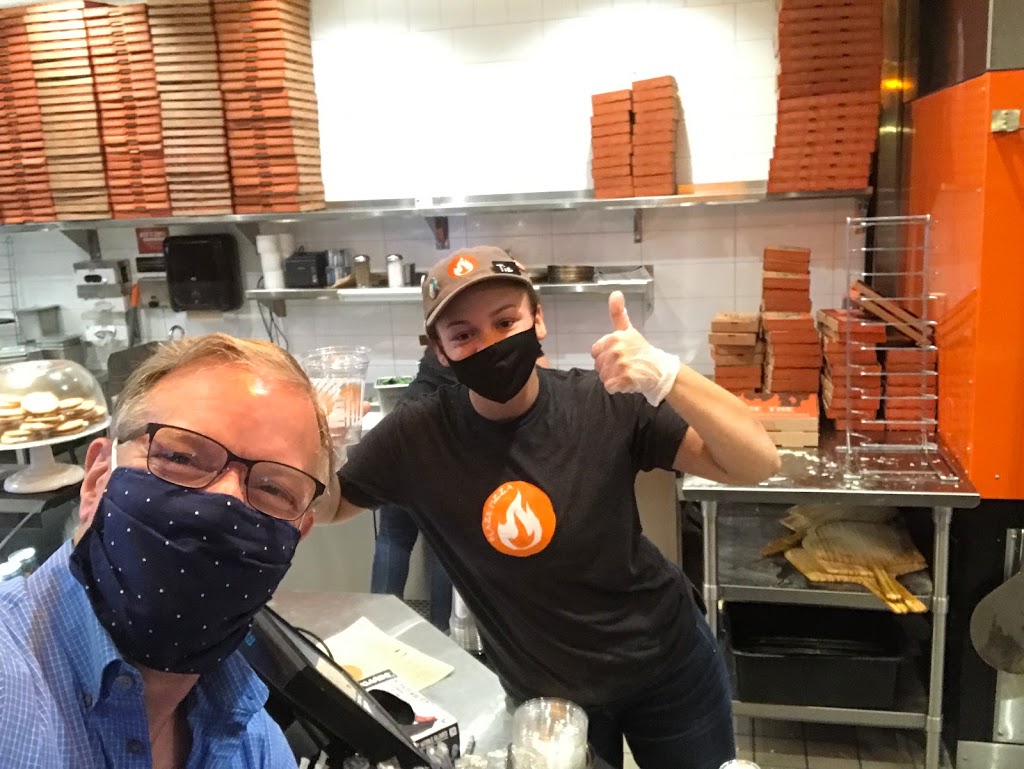 Blaze Pizza | meal takeaway | 9 Du Rhu Dr, Mobile, AL 36608, USA | 2513047979 OR +1 251-304-7979