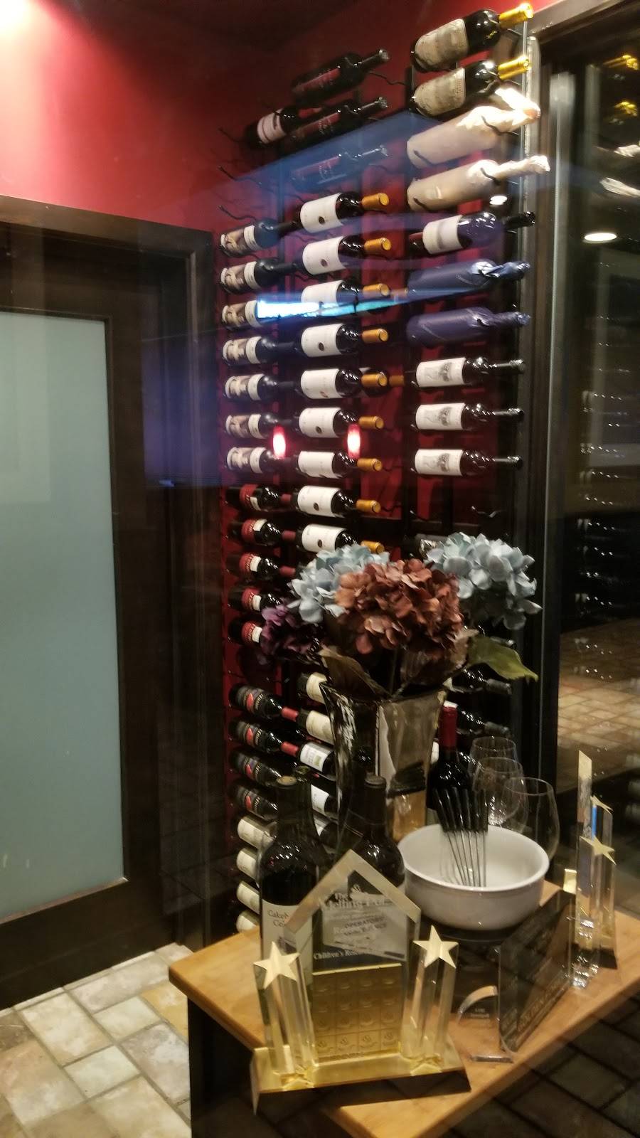 The Melting Pot | restaurant | 11730 Plaza America Dr, Reston, VA 20190, USA | 7034351277 OR +1 703-435-1277