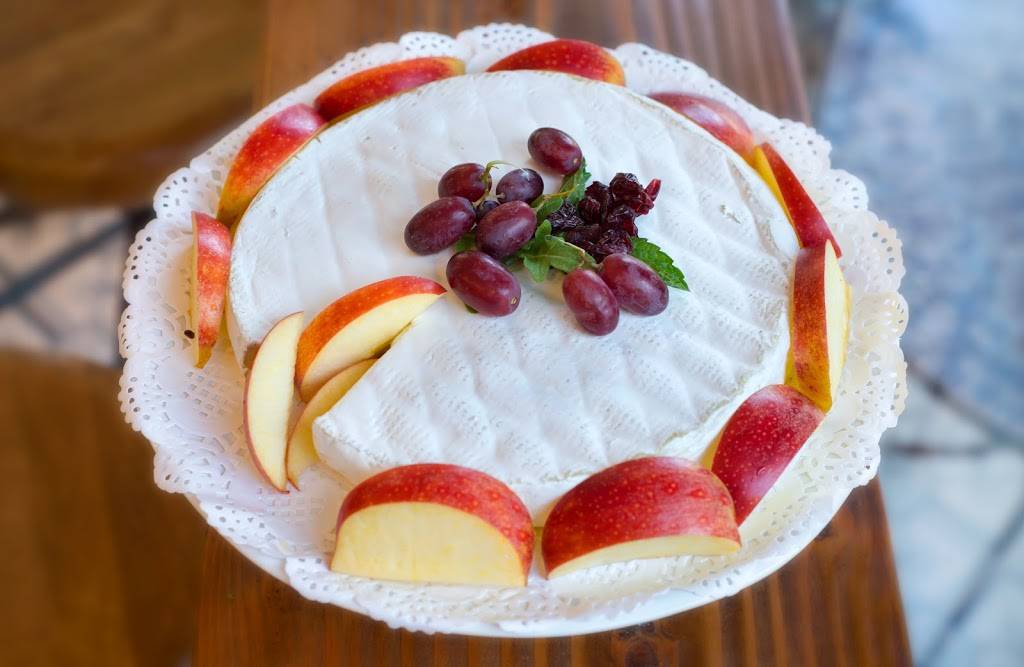 LEquipe Cafe & Salad Bar | cafe | 11301 W Olympic Blvd Ste 123, Los Angeles, CA 90064, USA | 4248327877 OR +1 424-832-7877