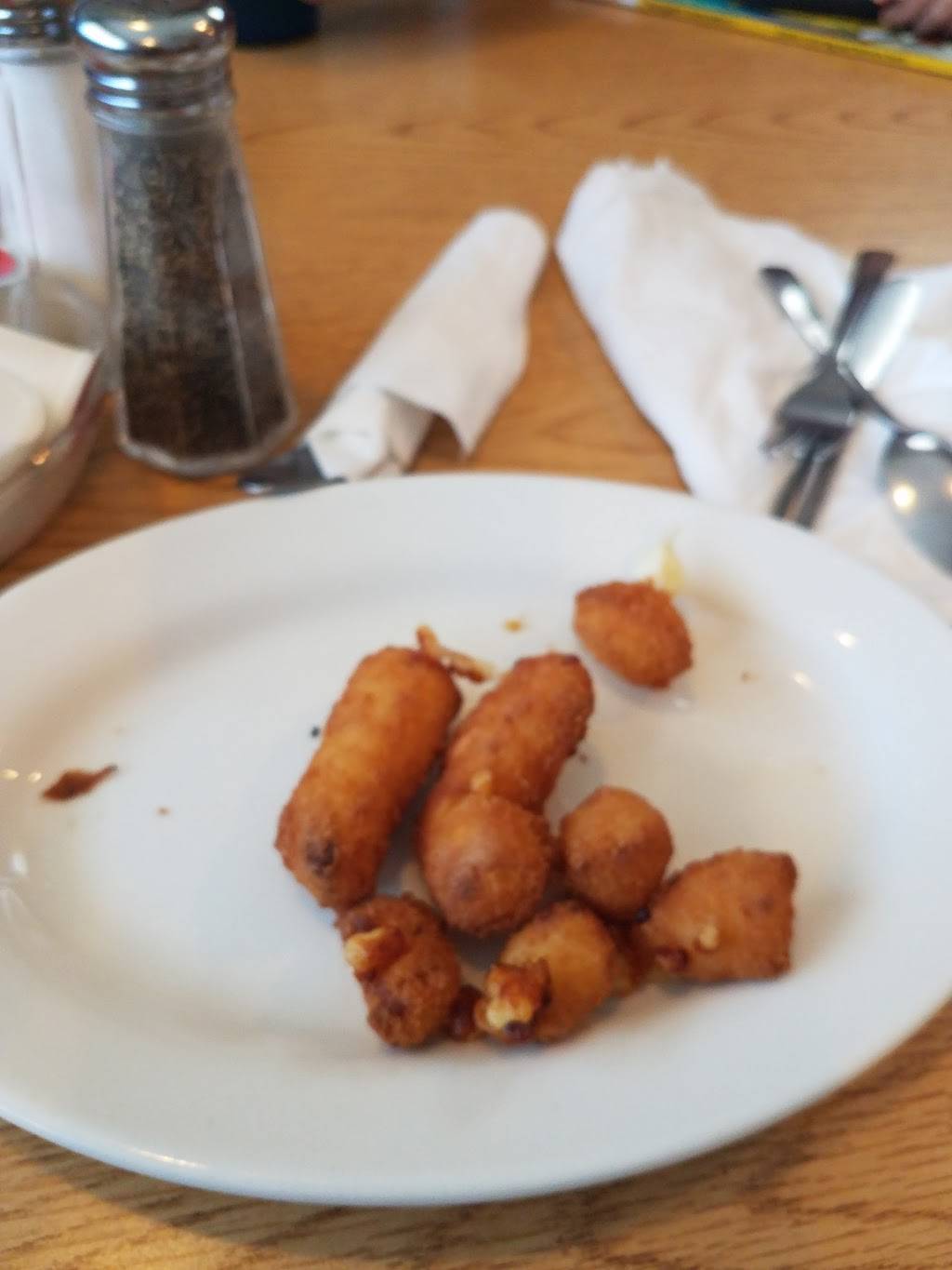 Hesperia House Restaurant | restaurant | 205 S Division St, Hesperia, MI 49421, USA | 2318542467 OR +1 231-854-2467