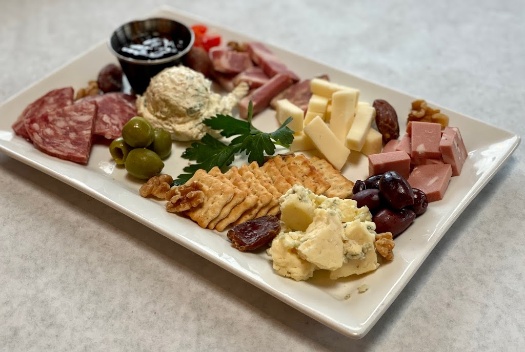 Privato Pizza Bistro | restaurant | 2 W Geneva St, Williams Bay, WI 53191, USA | 2627293016 OR +1 262-729-3016