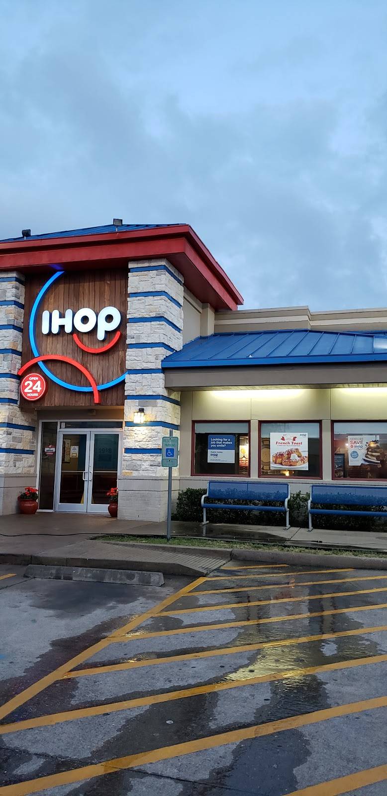 IHOP | restaurant | 8607 Southwest Fwy, Houston, TX 77074, USA | 7137794467 OR +1 713-779-4467